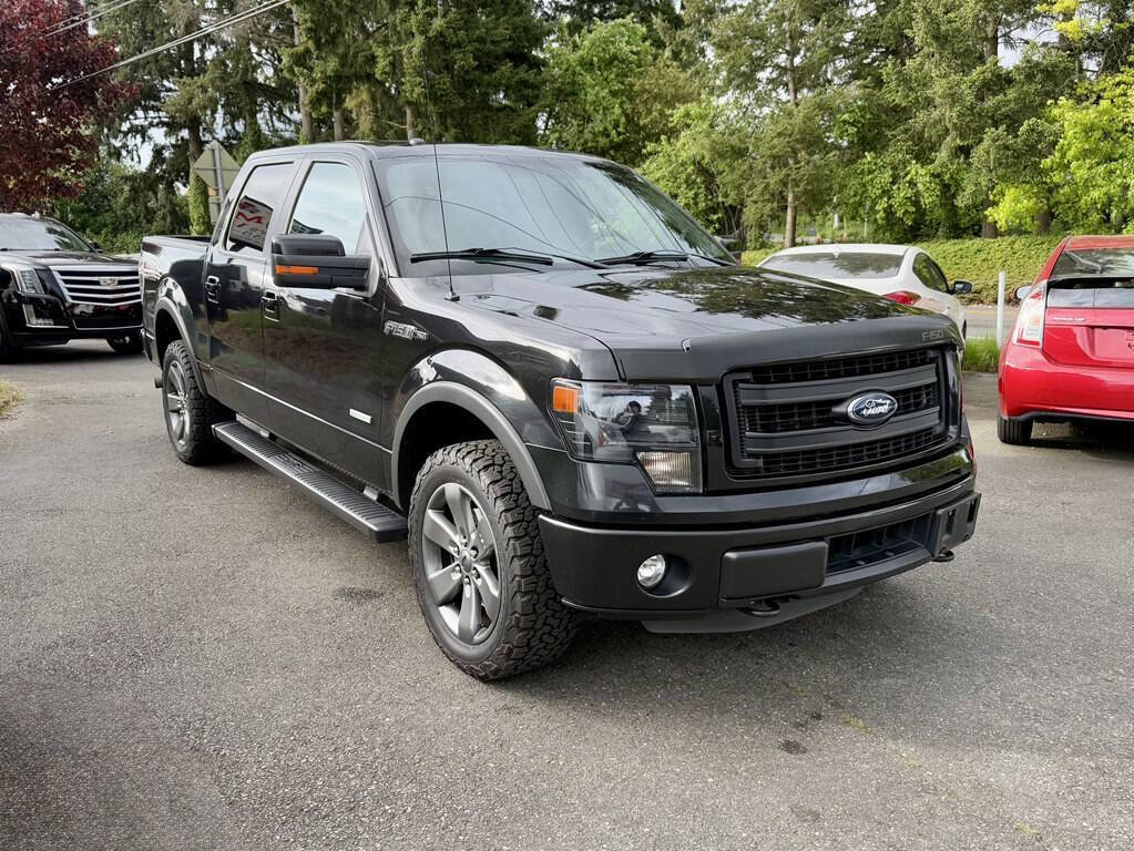 Used 2014 Ford F150 FX4 w/ Equipment Group 402A Luxury image 8