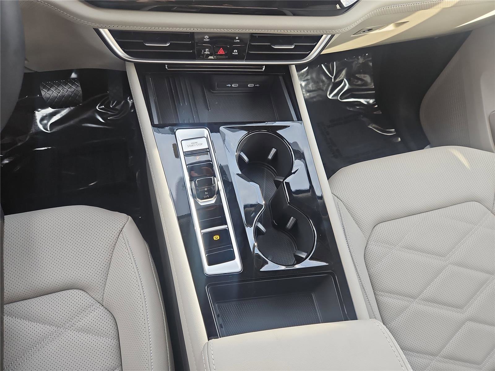 New 2026 Volkswagen Atlas SE image 20