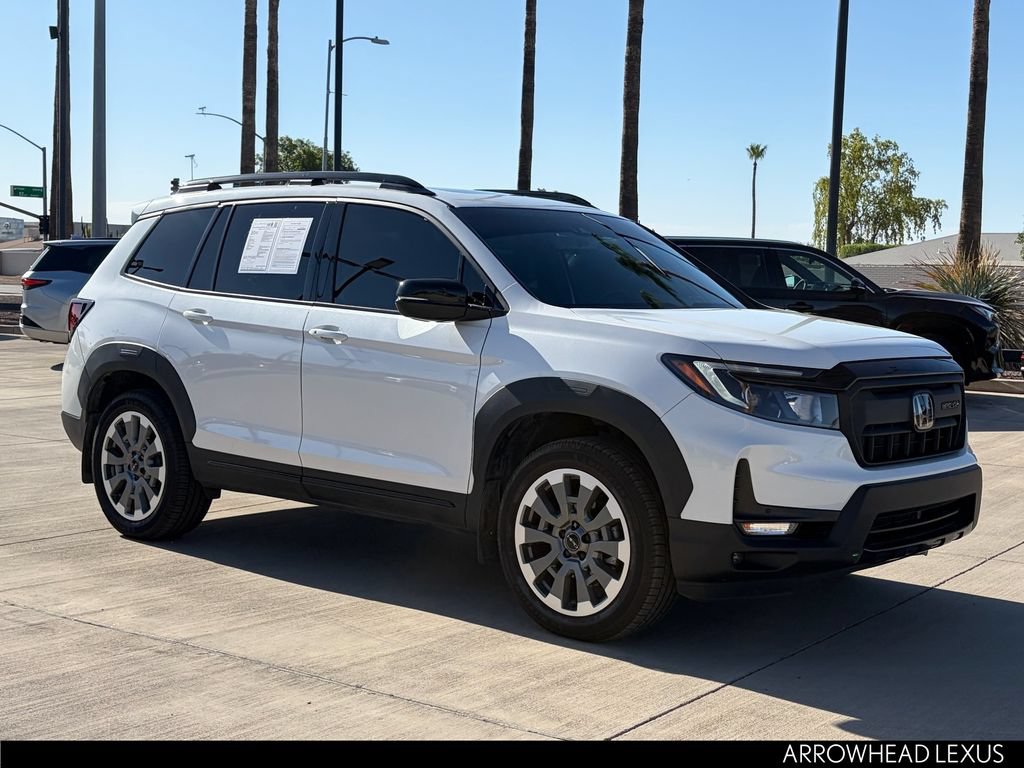 Used 2025 Honda Passport Black Edition image 6