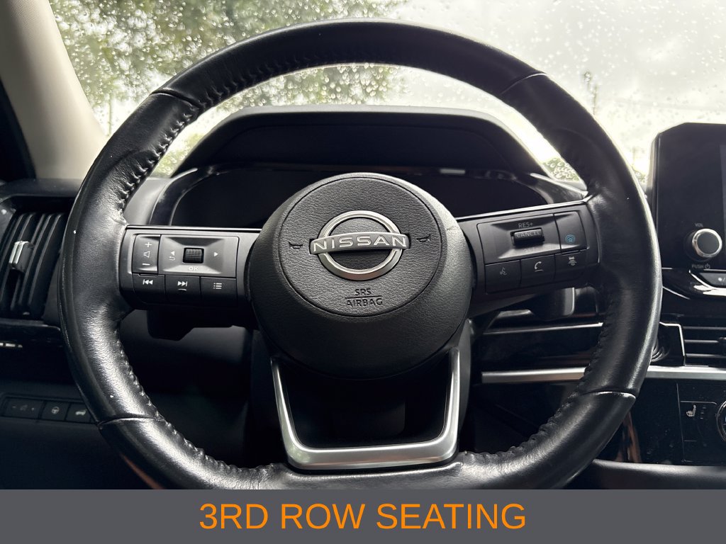 Used 2022 Nissan Pathfinder SV w/ SV Premium Package FWD image 14