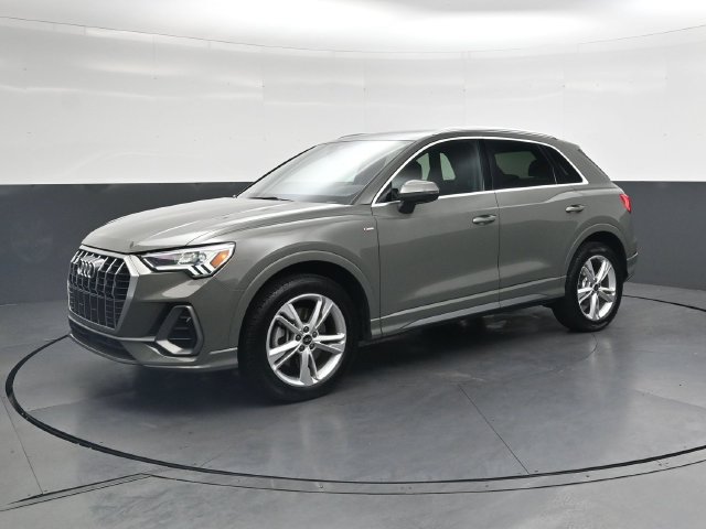 Used 2022 Audi Q3 2.0T Premium Plus AWD/4WD image 9