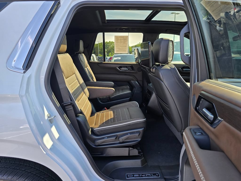 Certified 2026 GMC Yukon Denali Ultimate AWD/4WD image 29