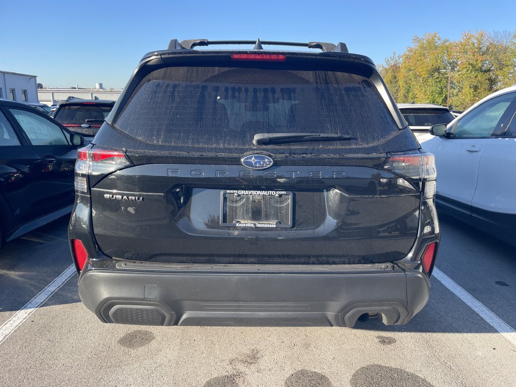 Certified 2025 Subaru Forester Premium w/ Convenience Package #1 AWD/4WD image 5