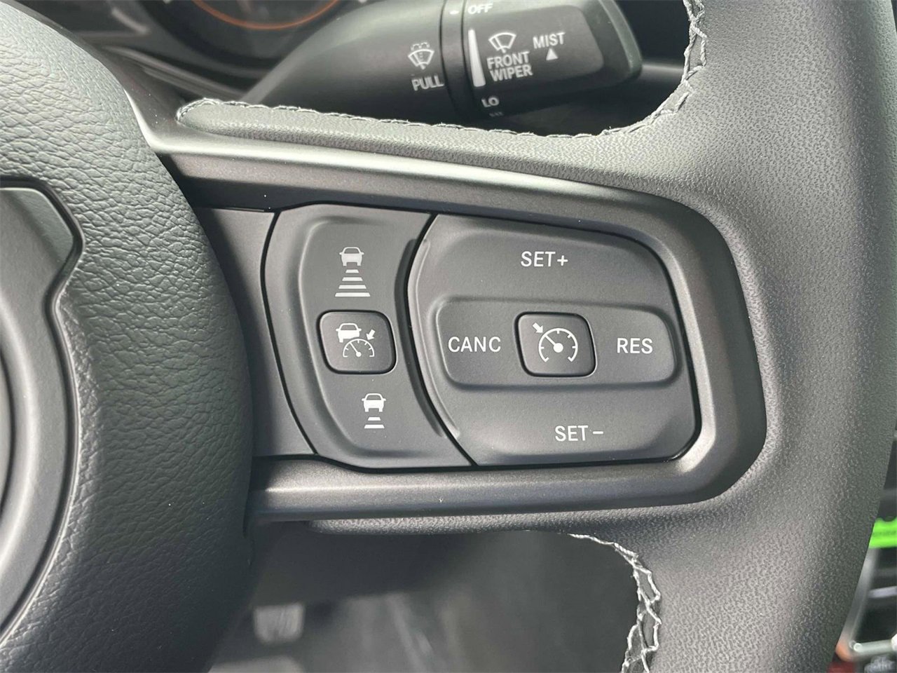 New 2025 Jeep Gladiator Mojave w/ Safety Group image 15