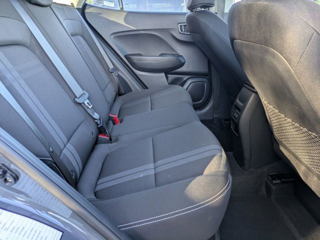 Used 2025 Hyundai Venue SEL image 24