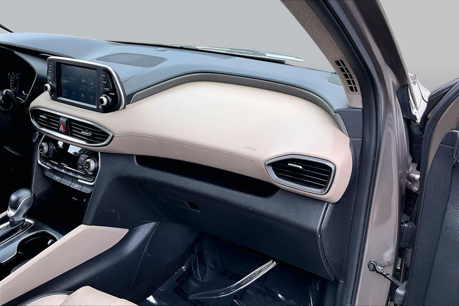 Used 2020 Hyundai Santa Fe SEL FWD image 19
