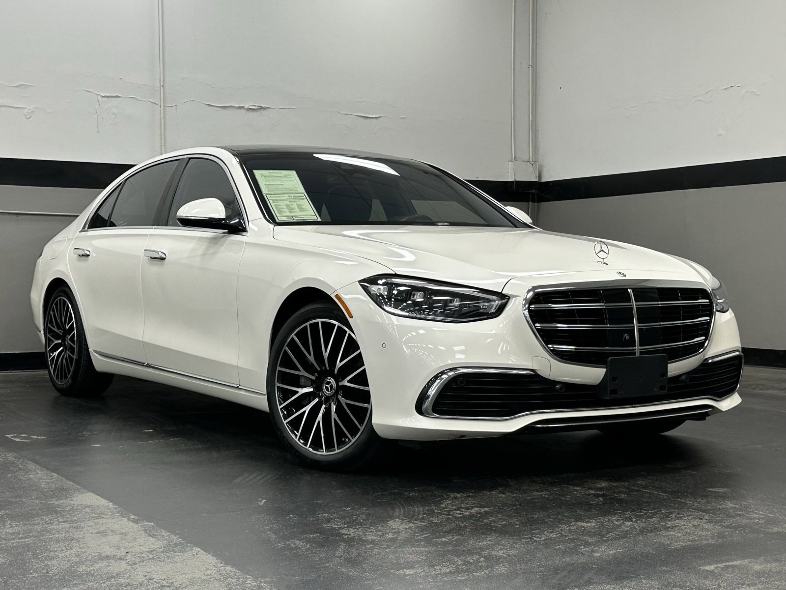 Certified 2023 Mercedes-Benz S 580 4MATIC Sedan image 2