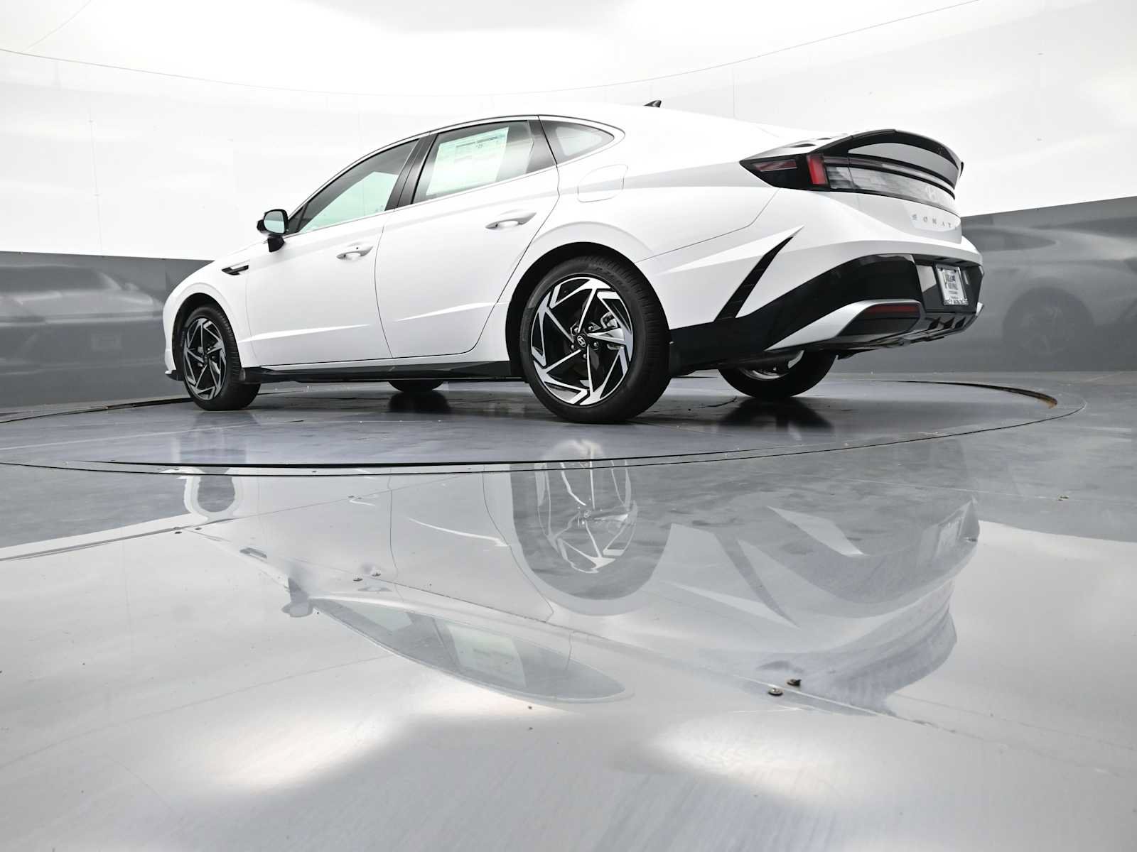 New 2026 Hyundai Sonata SEL FWD image 30