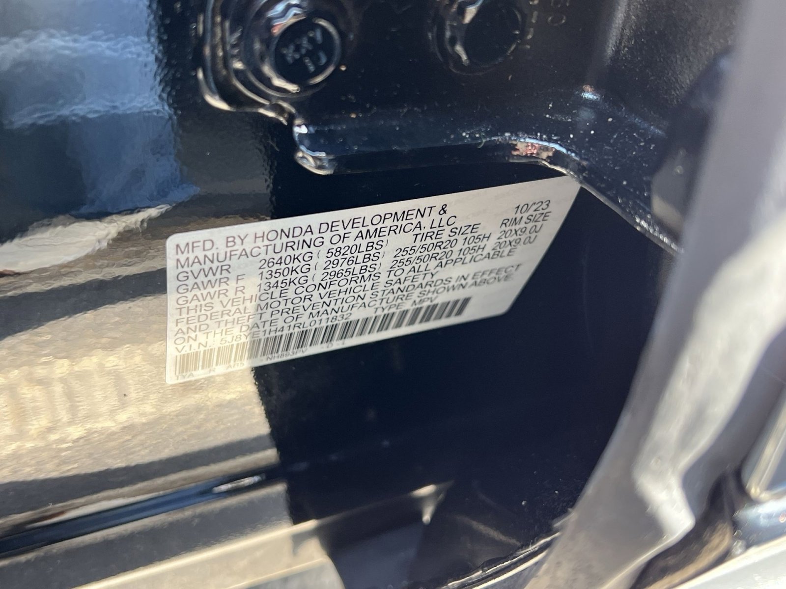 Certified 2024 Acura MDX SH-AWD w/ Technology Package image 28