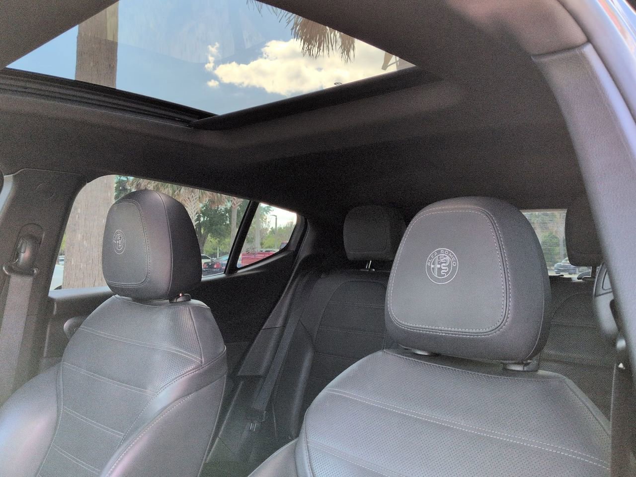 Used 2024 Alfa Romeo Tonale Ti w/ Premium Interior Package image 20