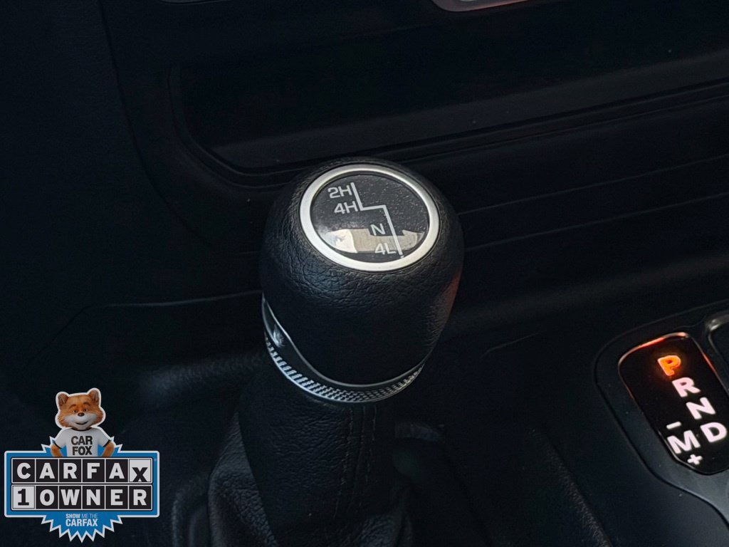 Used 2021 Jeep Gladiator Sport AWD/4WD image 18