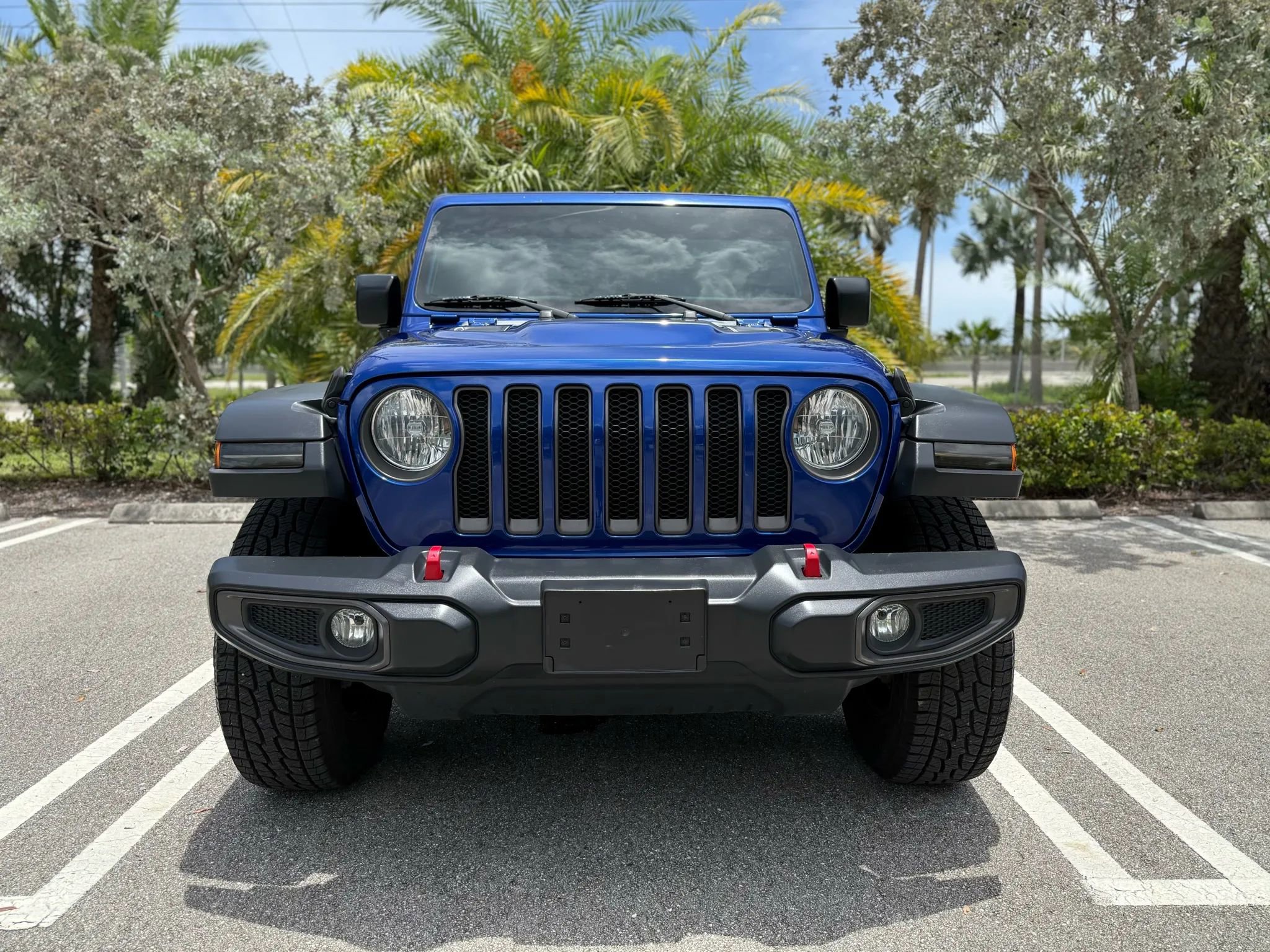 Used 2018 Jeep Wrangler Unlimited Rubicon w/ Cold Weather Group AWD/4WD image 2