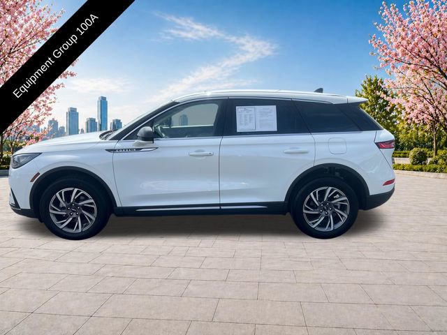Certified 2023 Lincoln Corsair AWD image 3