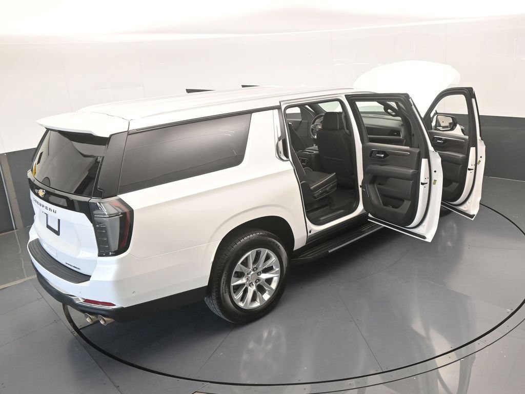 New 2025 Chevrolet Suburban Premier image 82