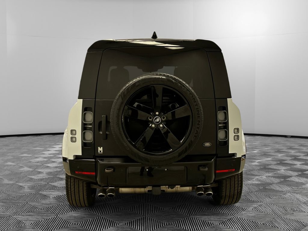 Used 2022 Land Rover Defender 90 Carpathian Edition AWD/4WD image 4