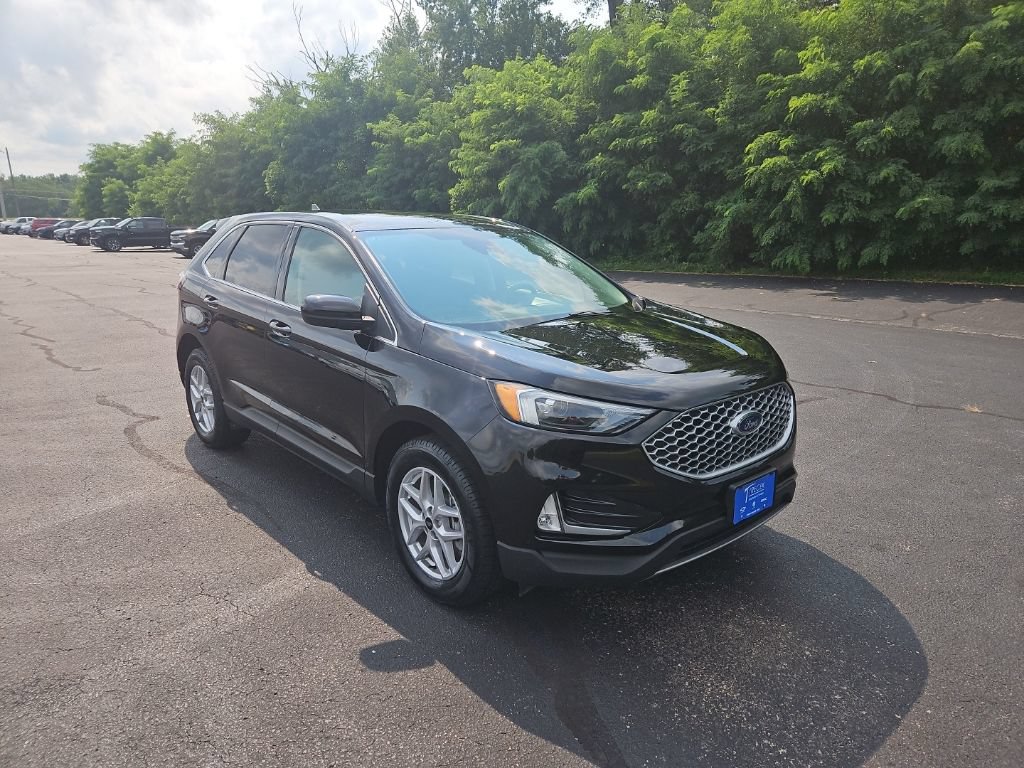 Used 2024 Ford Edge SEL w/ Convenience Package AWD/4WD image 9