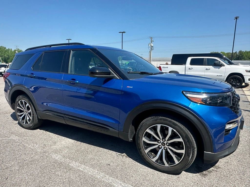 Used 2022 Ford Explorer ST-Line w/ Class IV Trailer Tow Package AWD/4WD video 2