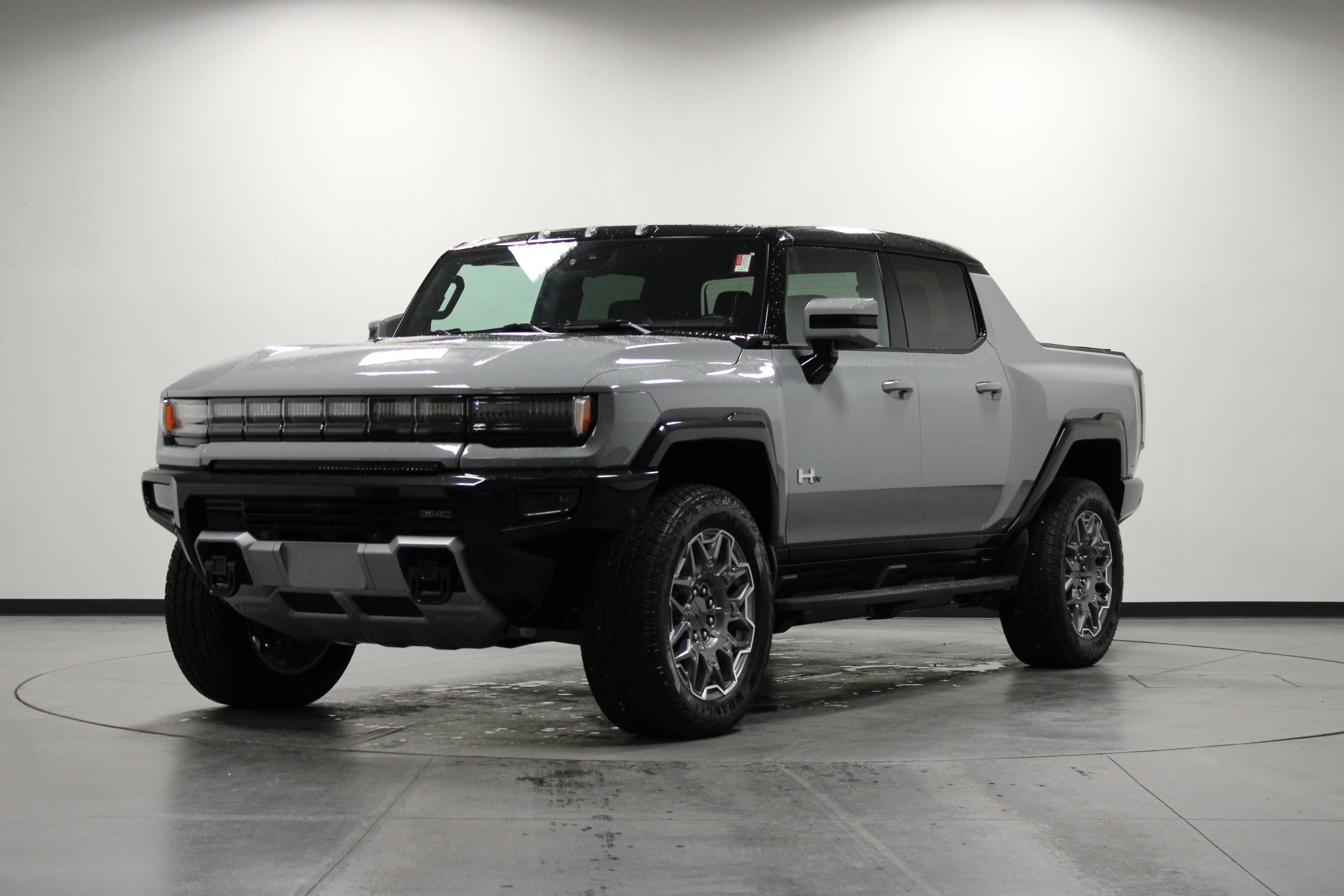 Used 2025 GMC Hummer EV 3X image 8