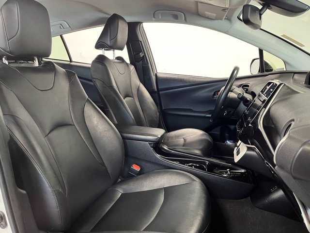 Used 2017 Toyota Prius Four FWD image 10
