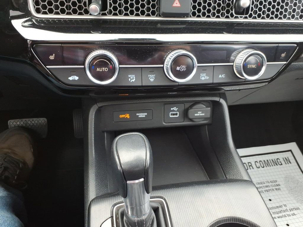 Used 2024 Honda Civic EX-L image 15