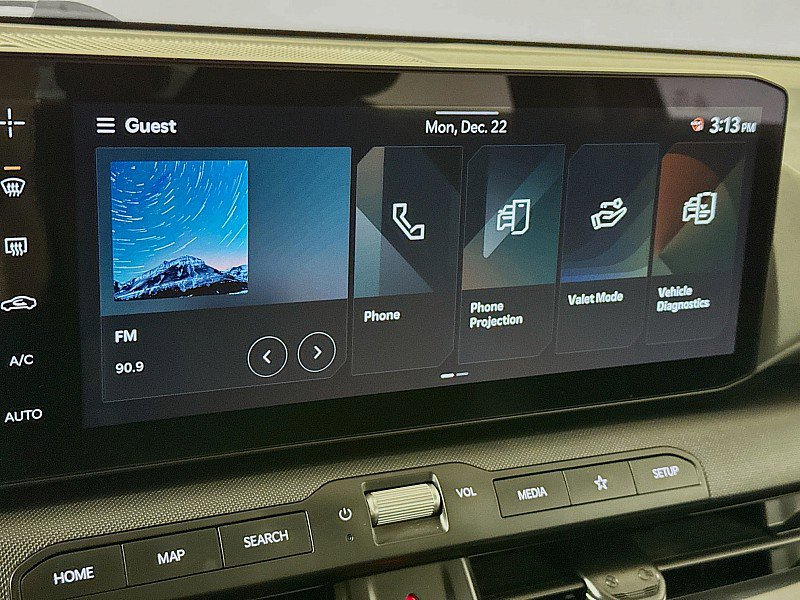 Used 2025 Kia K4 EX image 14