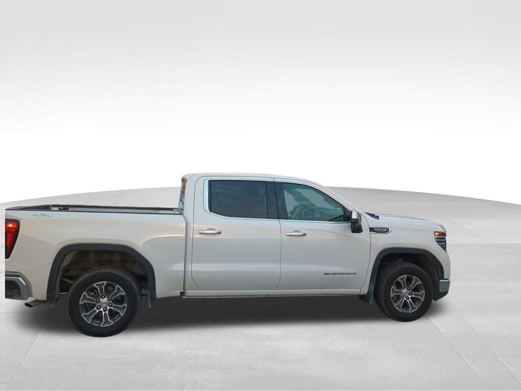 Used 2025 GMC Sierra 1500 SLT image 7
