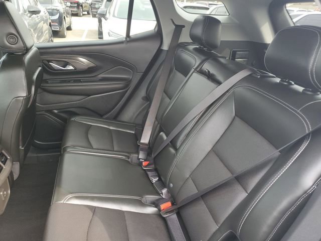 Certified 2022 GMC Terrain SLT image 30
