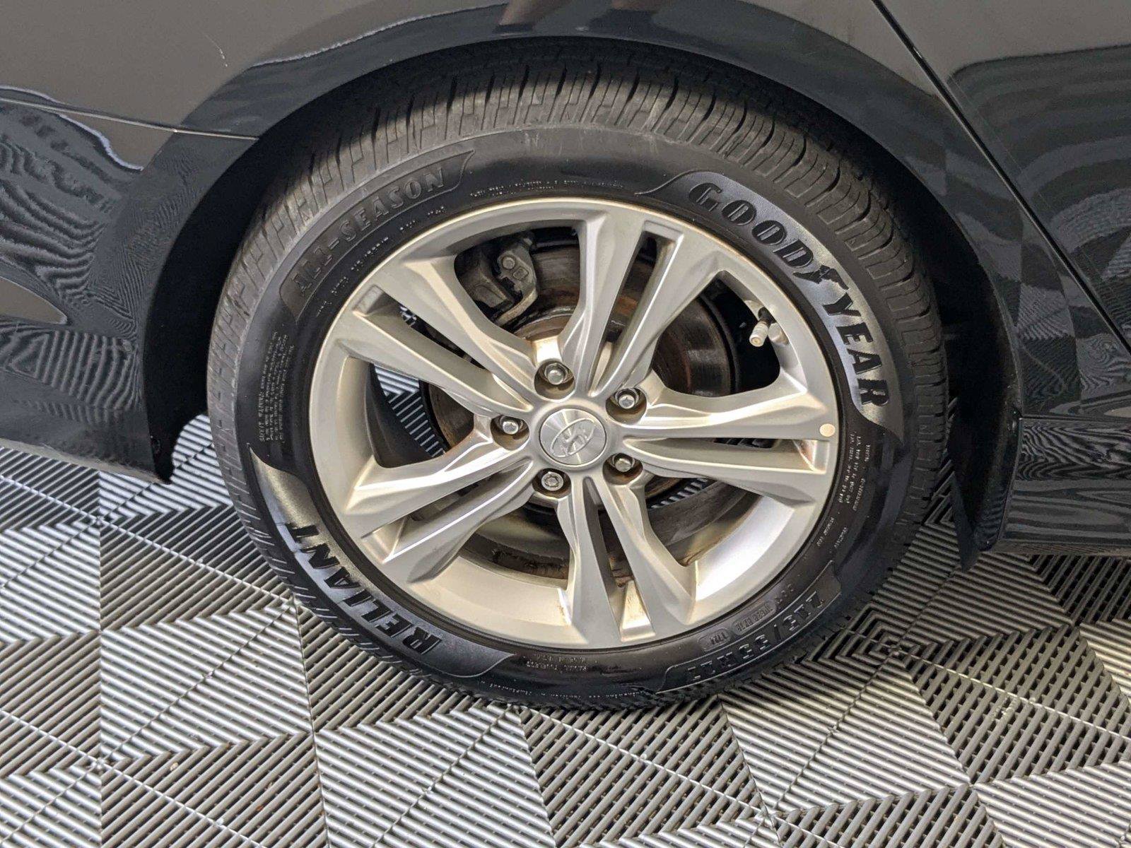 Used 2018 Hyundai Sonata Limited FWD image 9
