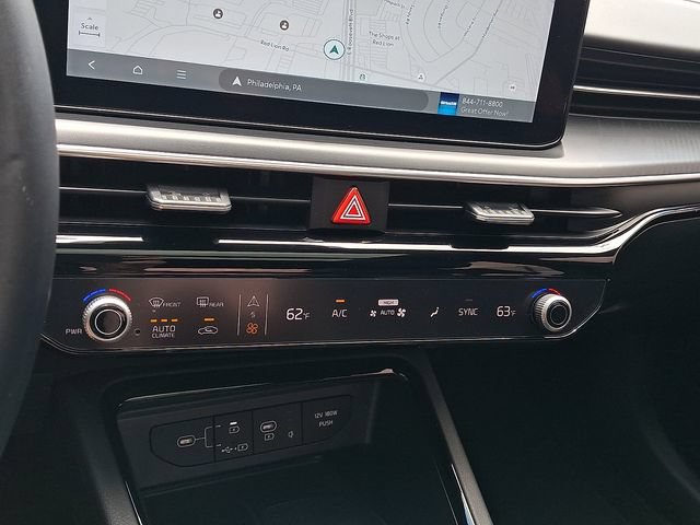 Certified 2025 Kia K5 GT FWD image 15