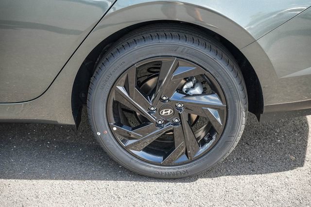 New 2026 Hyundai Elantra Sport FWD image 12