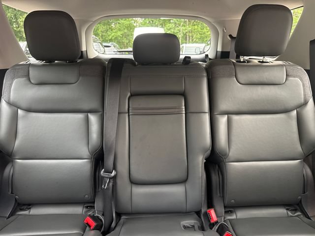 Certified 2025 Ford Explorer Active w/ Active Comfort Package AWD/4WD image 22