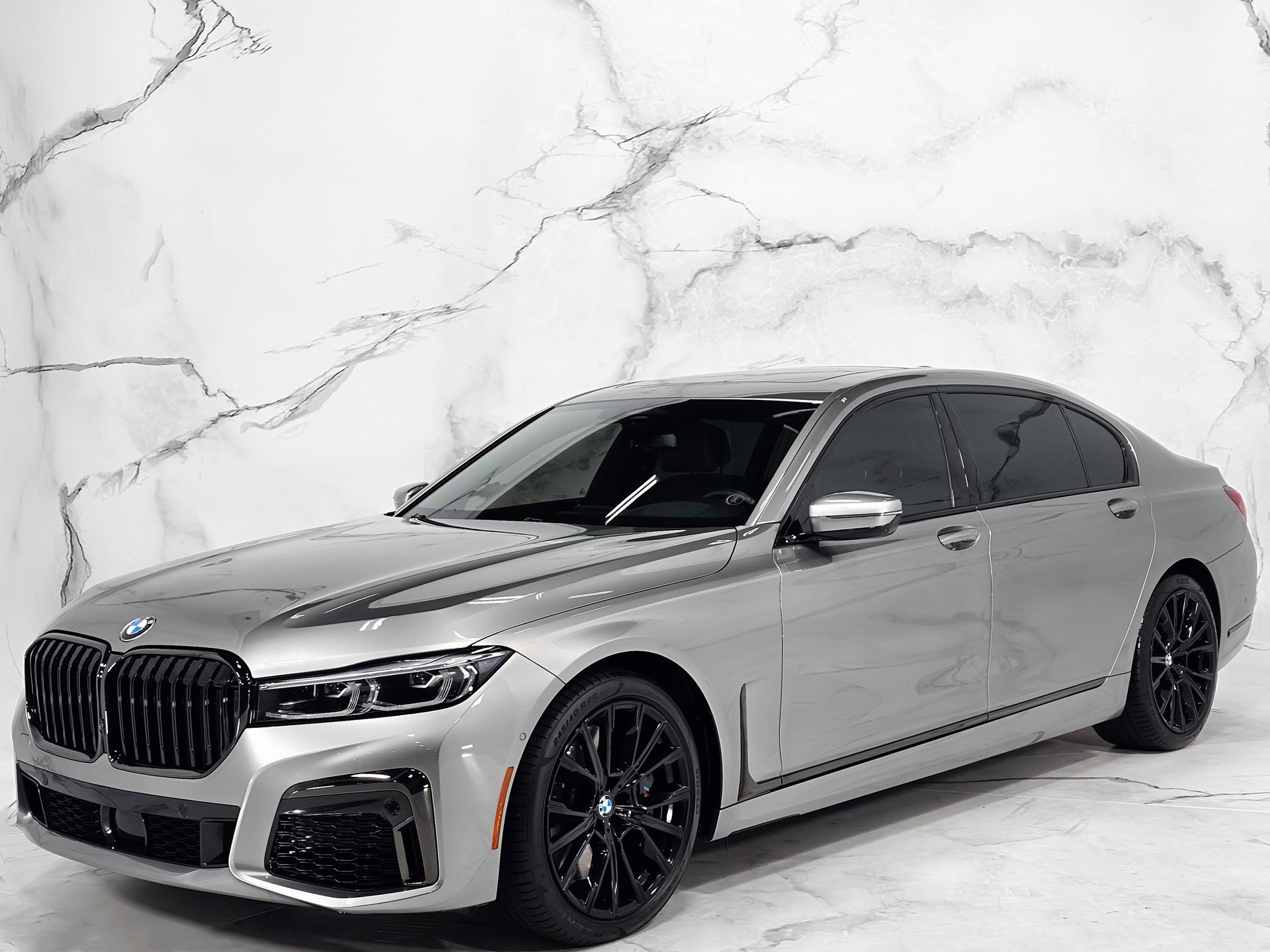 Used 2022 BMW 750i xDrive w/ Executive Package image 6