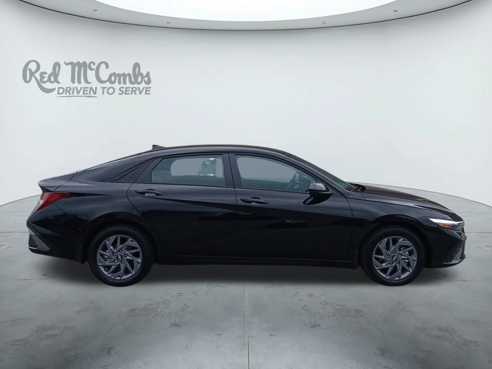 New 2025 Hyundai Elantra Blue image 6