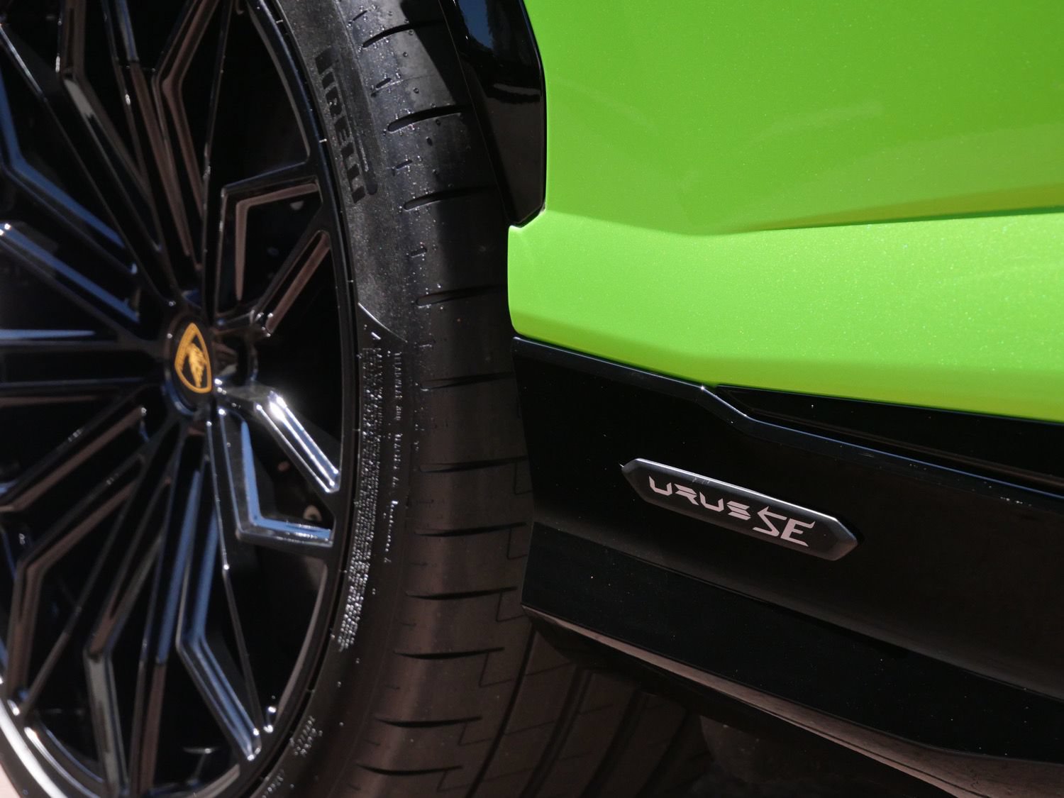 Used 2026 Lamborghini Urus S AWD/4WD image 12