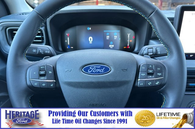 New 2025 Ford Maverick Lobo image 22