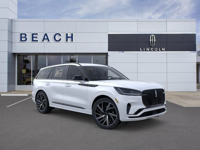 New 2026 Lincoln Aviator Black Label w/ Jet Appearance Package AWD/4WD image 7