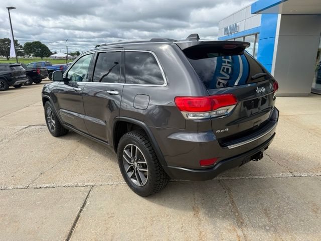 Used 2017 Jeep Grand Cherokee Limited AWD/4WD image 3