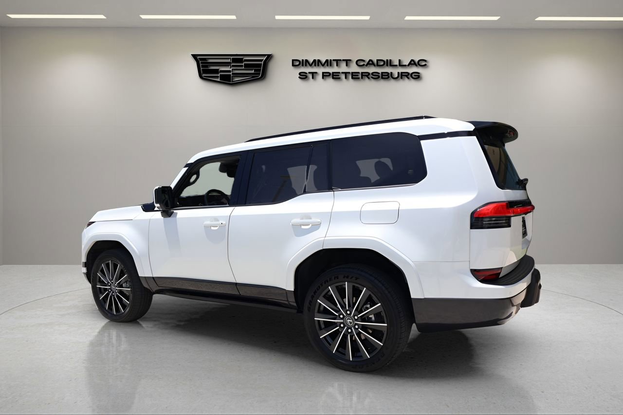 Used 2025 Lexus GX 550 w/ Cold Area Package AWD/4WD image 3