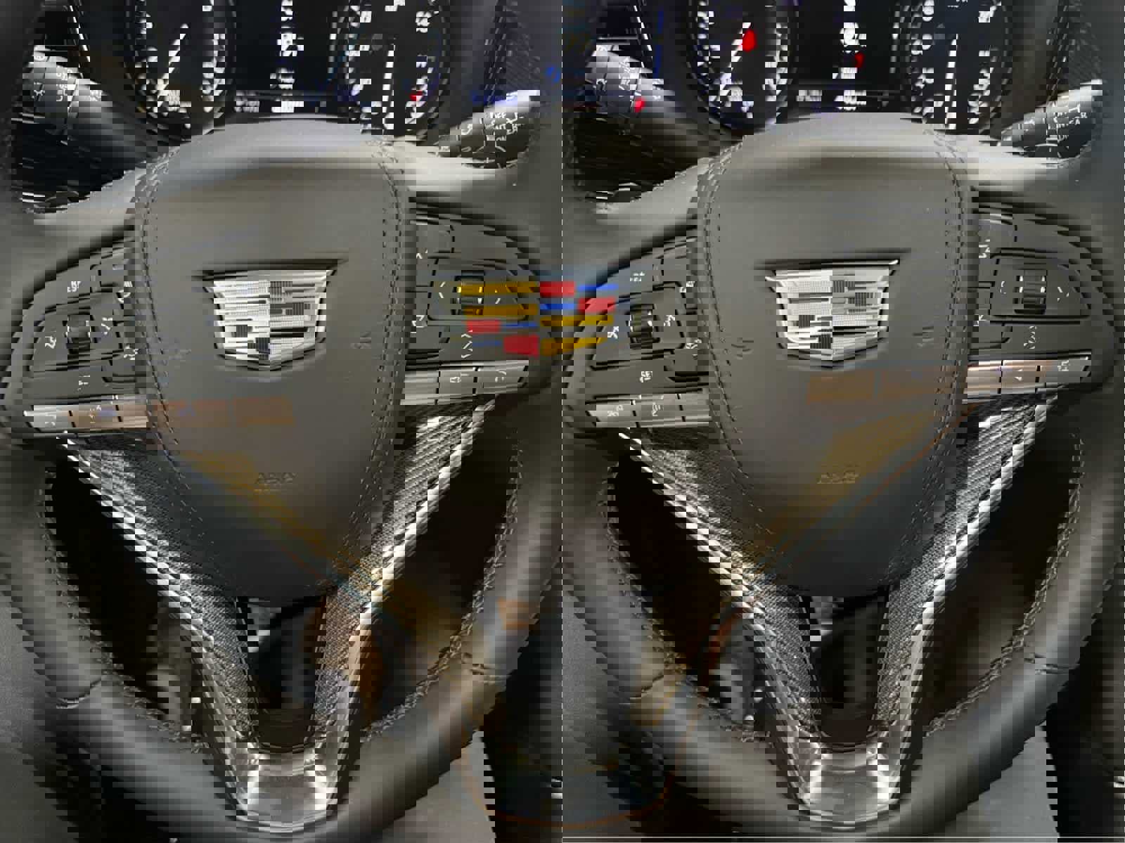 Used 2024 Cadillac XT6 Premium Luxury w/ Platinum Package image 11