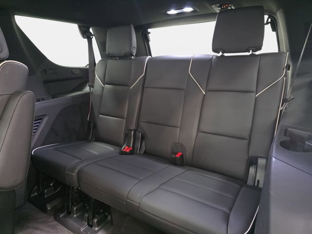 Used 2022 Cadillac Escalade Premium Luxury image 37