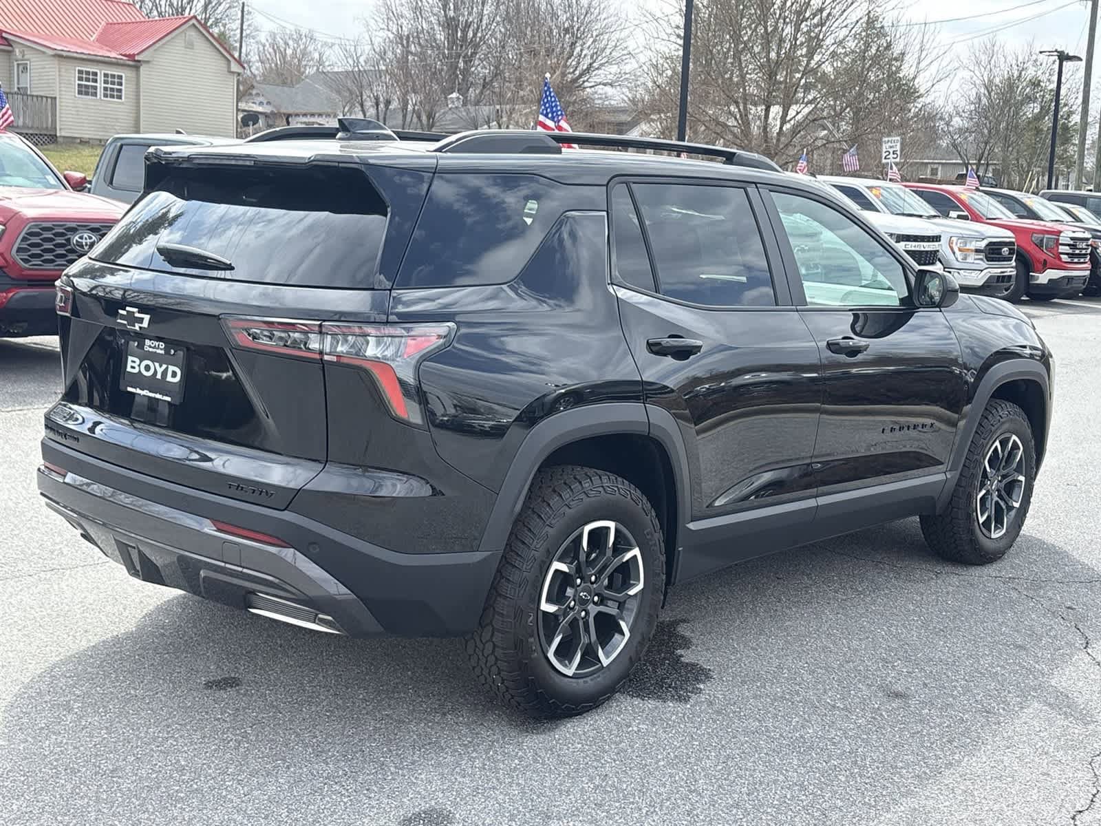 New 2026 Chevrolet Equinox ACTIV w/ Convenience Package III AWD/4WD image 8