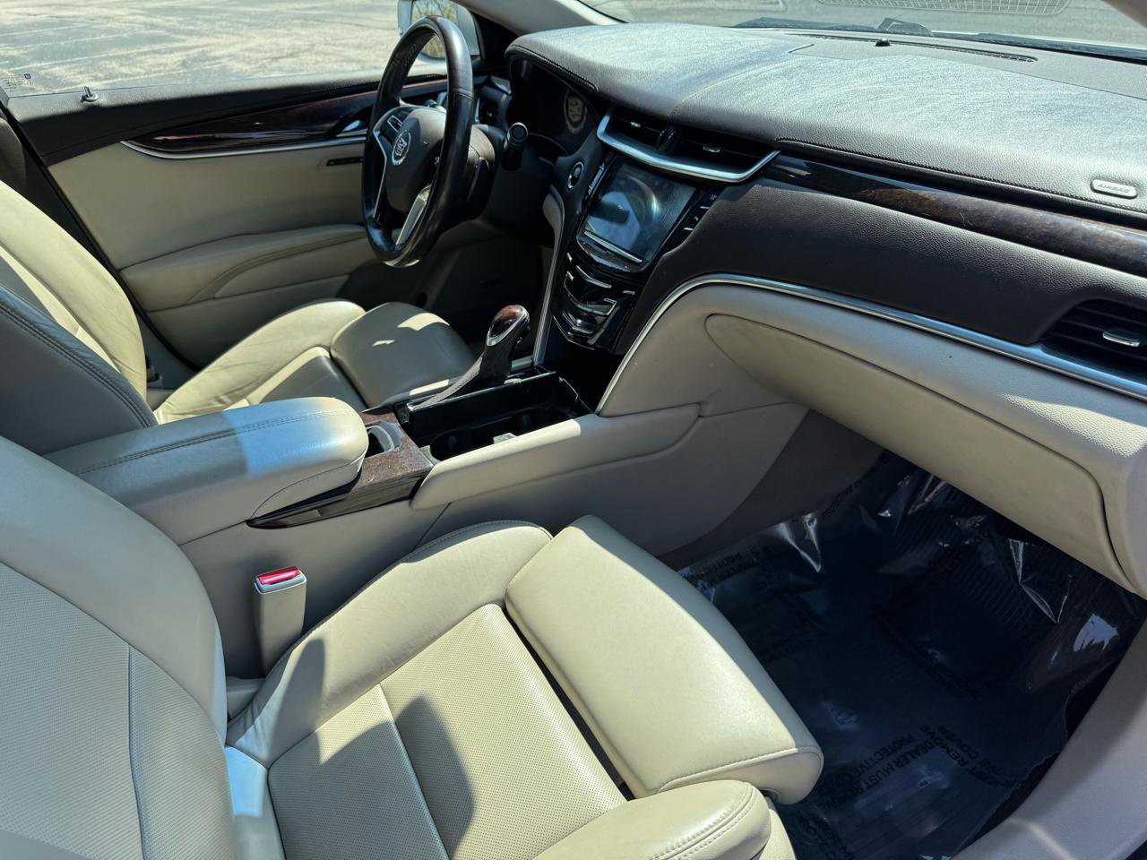 Used 2014 Cadillac XTS Premium image 31