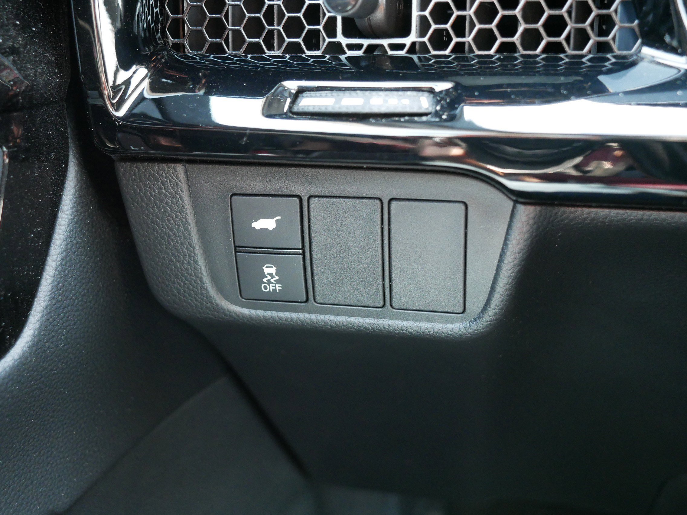 Used 2025 Honda CR-V Sport Touring image 26