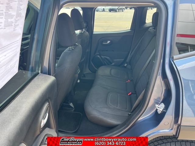 Used 2020 Jeep Renegade Latitude AWD/4WD image 22