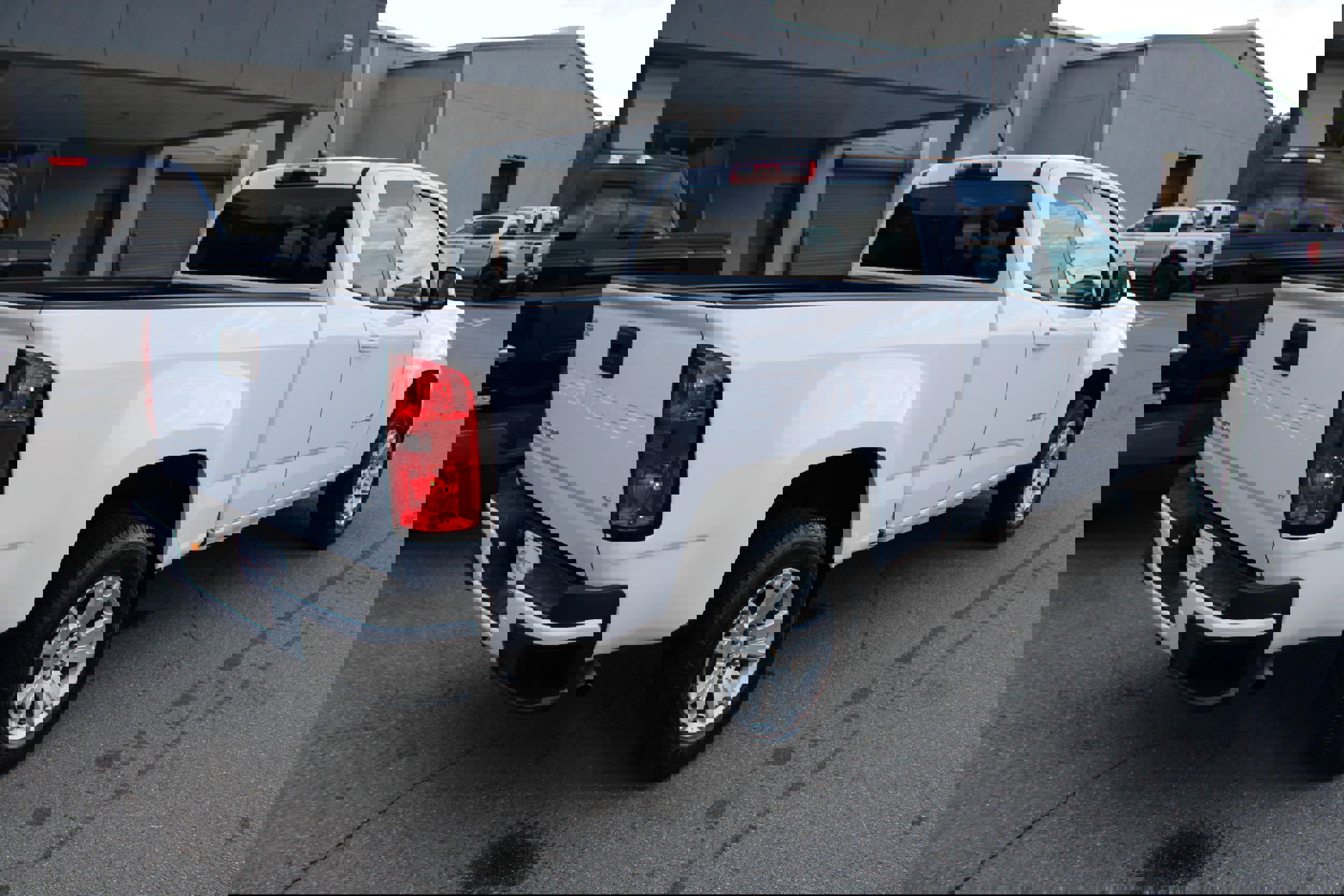 Used 2022 Chevrolet Colorado LT w/ Fleet Safety Package image 3
