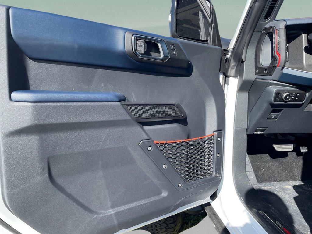 New 2025 Ford Bronco Raptor image 17