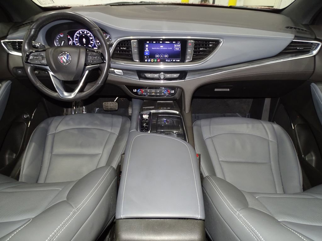Used 2024 Buick Enclave Premium image 35