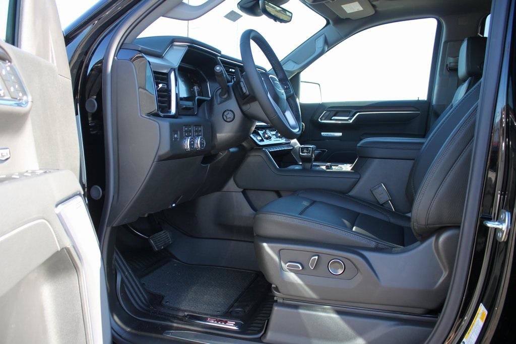 New 2026 GMC Sierra 1500 Denali w/ Denali Reserve Package image 12