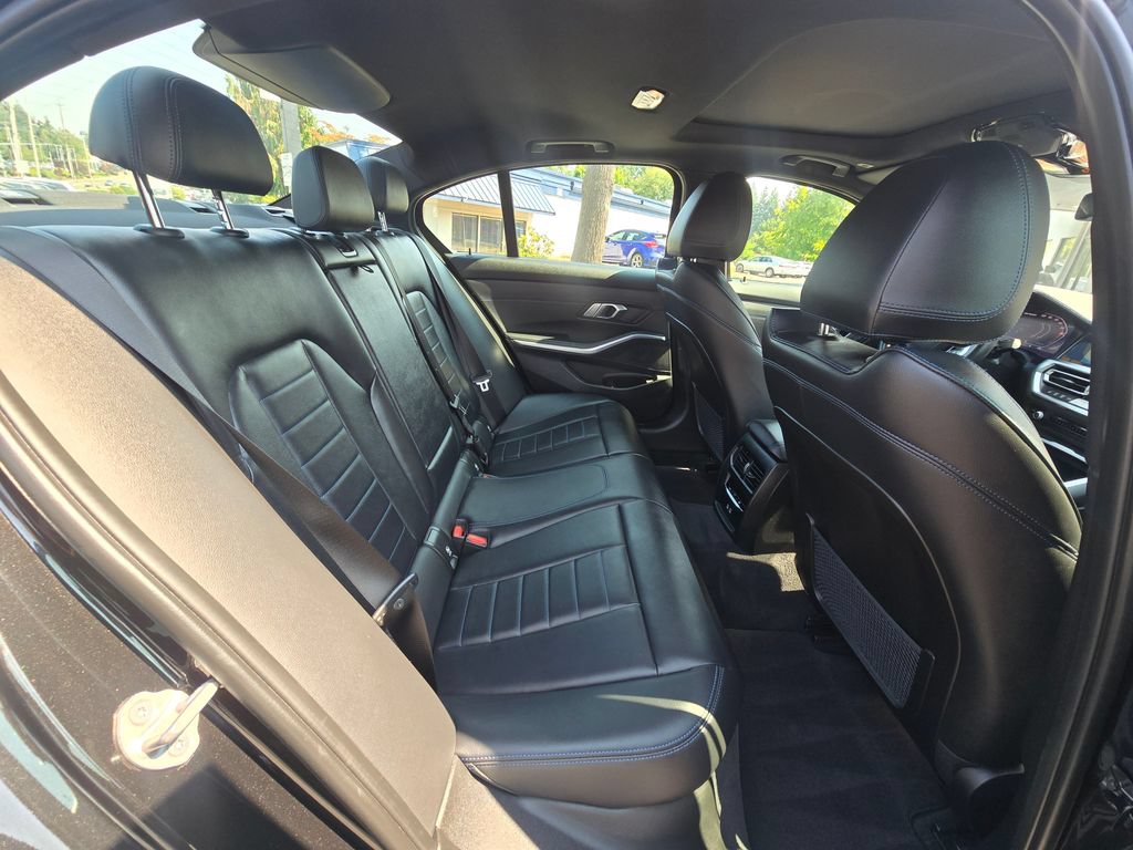 Used 2021 BMW M340i xDrive AWD/4WD image 12