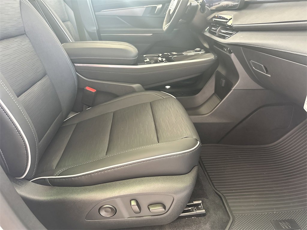 New 2026 Buick Enclave Sport Touring w/ Power Package image 44